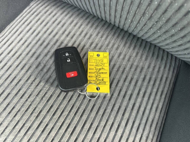 2024 Toyota 4Runner SR5