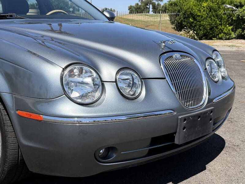 2005 Jaguar S-Type 4.2
