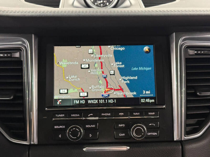 2016 Porsche Macan Turbo