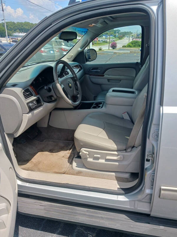 2012 Chevrolet Suburban LT