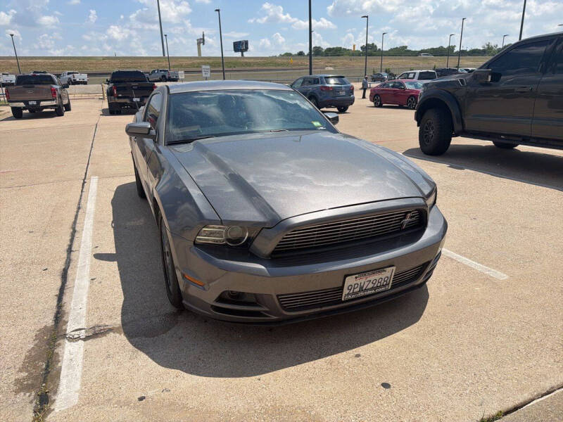 2014 Ford Mustang V6 Premium