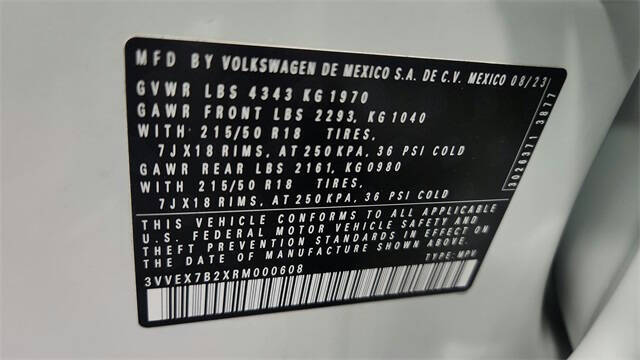 2024 Volkswagen Taos SE