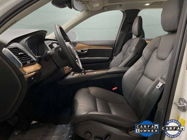 2025 Volvo XC90 B6 Plus Bright Theme 7P