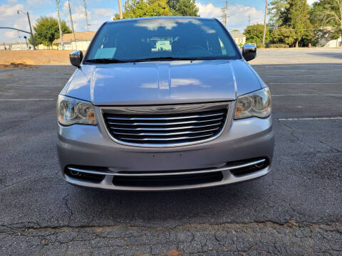 2014 Chrysler Town and Country Touring-L