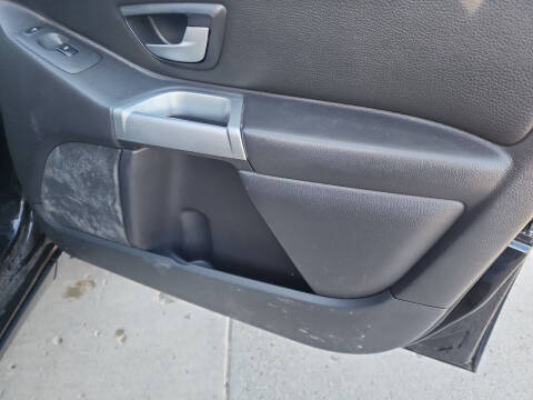 2004 Volvo XC90 2.5T