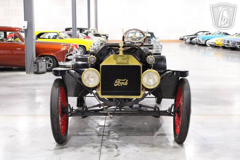 1916 Ford Model T