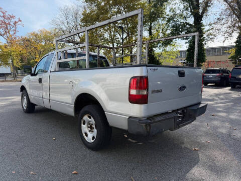 2005 Ford F-150 XL
