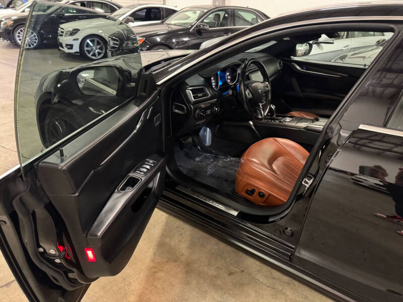 2018 Maserati Ghibli