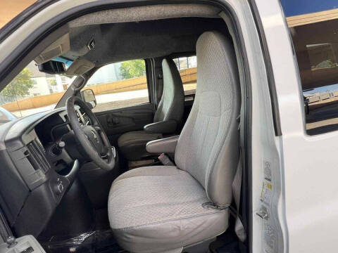 2010 Chevrolet Express LT 3500