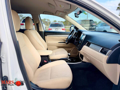 2018 Mitsubishi Outlander SE