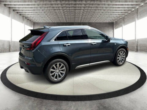 2021 Cadillac XT4 Premium Luxury