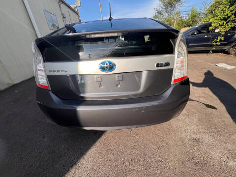 2015 Toyota Prius Plug-in Hybrid