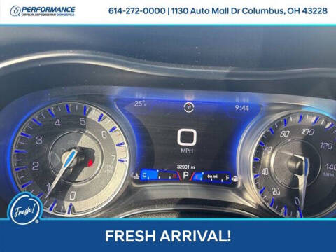 2019 Chrysler 300 Touring