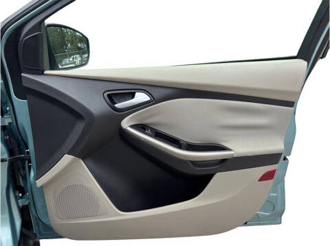 2012 Ford Focus SEL