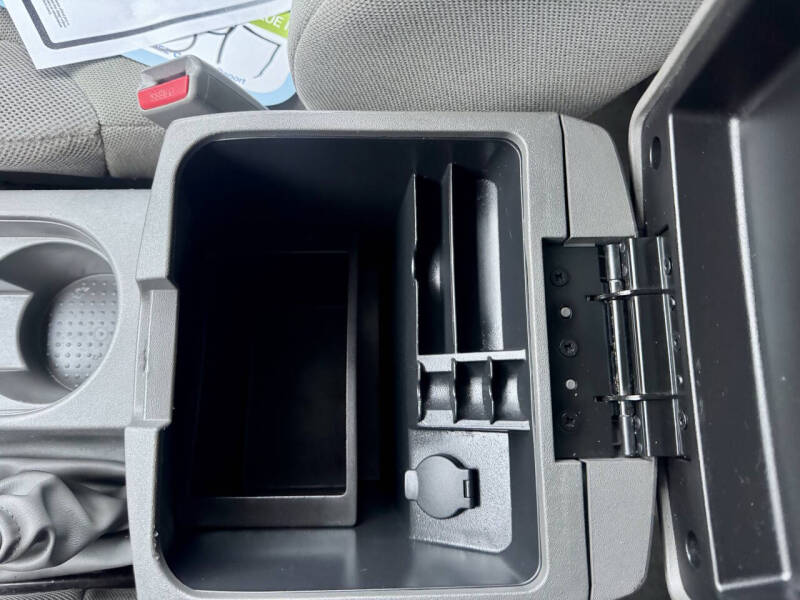 2016 Nissan Frontier S