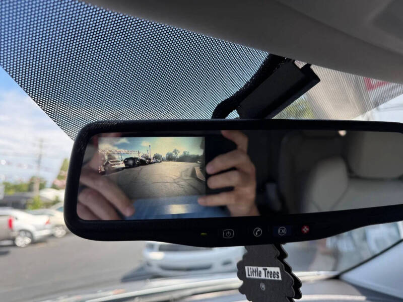 2012 Chevrolet Traverse LTZ