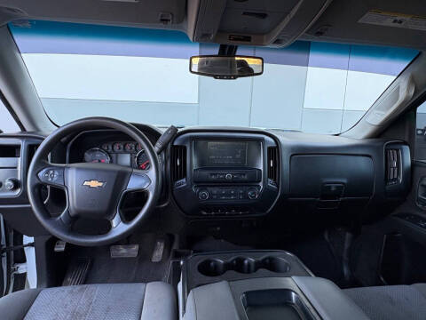 2019 Chevrolet Silverado 1500 LD Custom