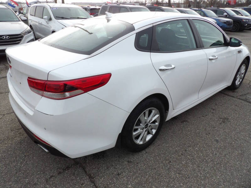 2018 Kia Optima LX