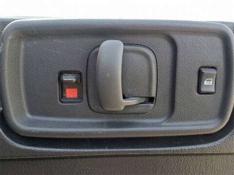 2023 Chevrolet Express 2500