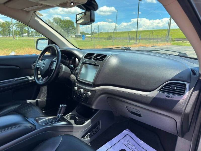 2018 Dodge Journey Crossroad