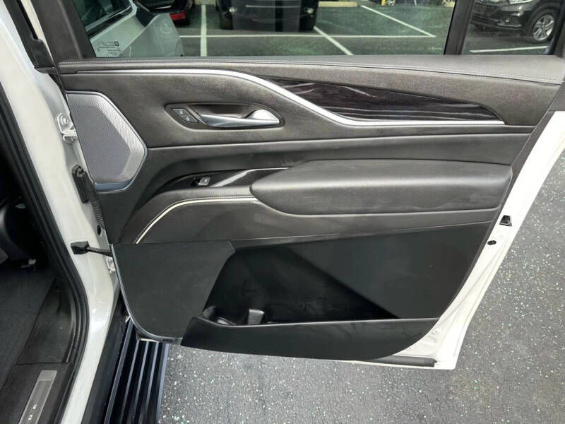 2021 Cadillac Escalade ESV Sport