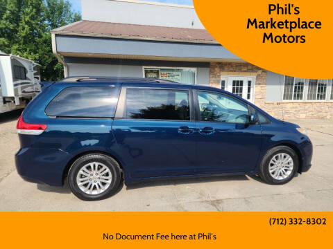 2011 Toyota Sienna for sale at Phil's Marketplace Motors in Arnolds Park IA