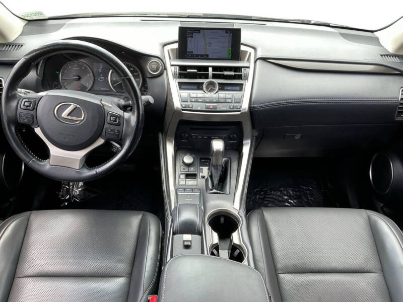 2017 Lexus NX 200t