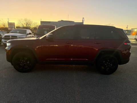 2023 Jeep Grand Cherokee Altitude