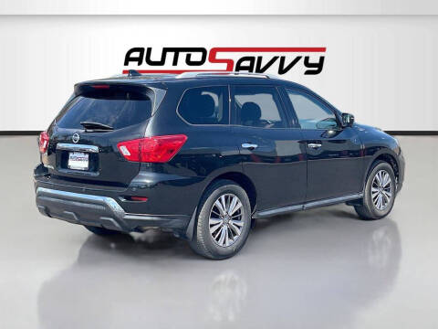 2020 Nissan Pathfinder S