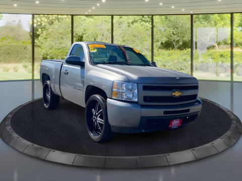 2009 Chevrolet Silverado 1500 for sale at Autoplex MKE in Milwaukee WI