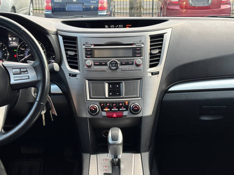 2010 Subaru Outback 2.5i Premium