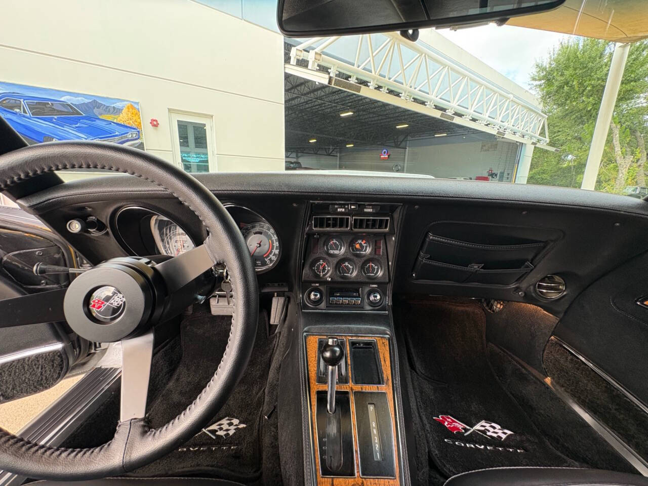 1976 Chevrolet Corvette 27
