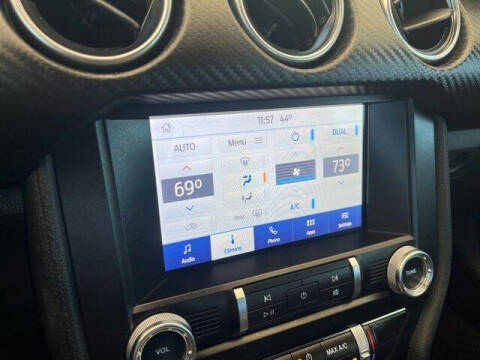 2022 Ford Mustang EcoBoost