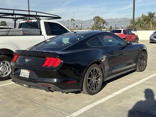 2020 Ford Mustang EcoBoost