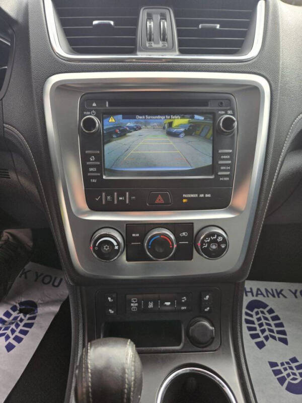 2013 GMC Acadia SLE-2