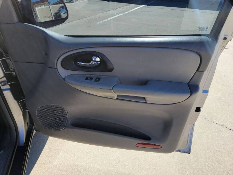 2005 Chevrolet TrailBlazer EXT LS