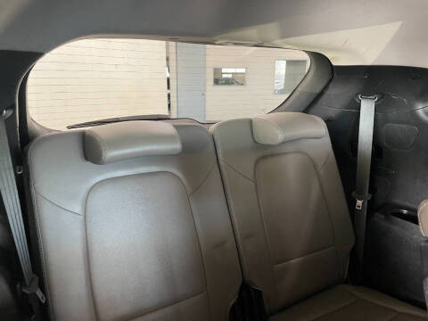 2017 Hyundai Santa Fe SE