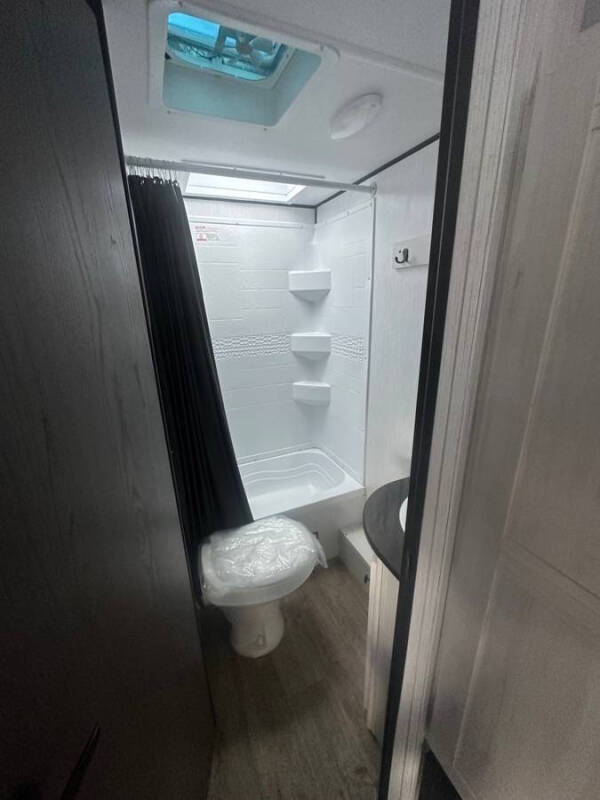 2023 Heartland Trail Runner 251BH