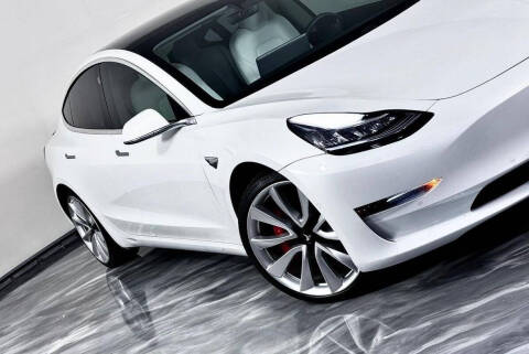 2019 Tesla Model 3 Long Range