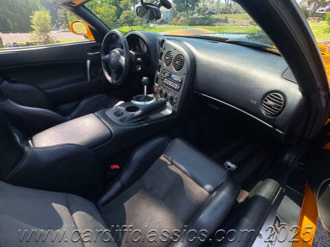 2003 Dodge Viper SRT-10