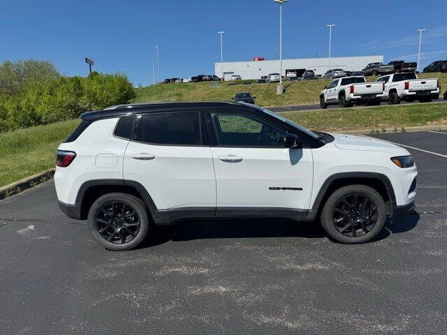 2022 Jeep Compass Altitude