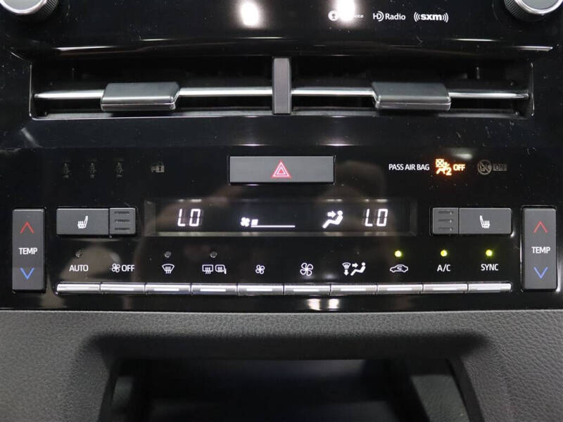 2021 Toyota Avalon XSE Nightshade