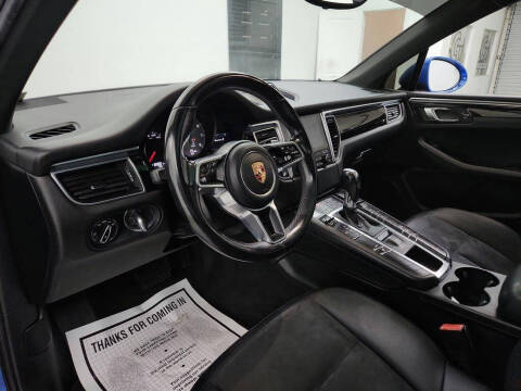 2018 Porsche Macan S