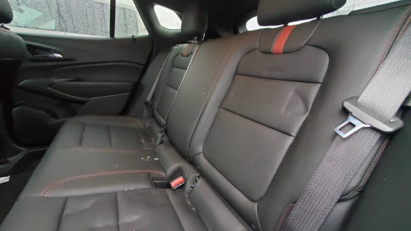 2025 Chevrolet Trax RS