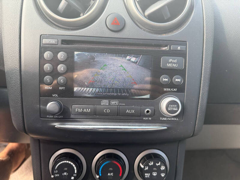 2011 Nissan Rogue SV