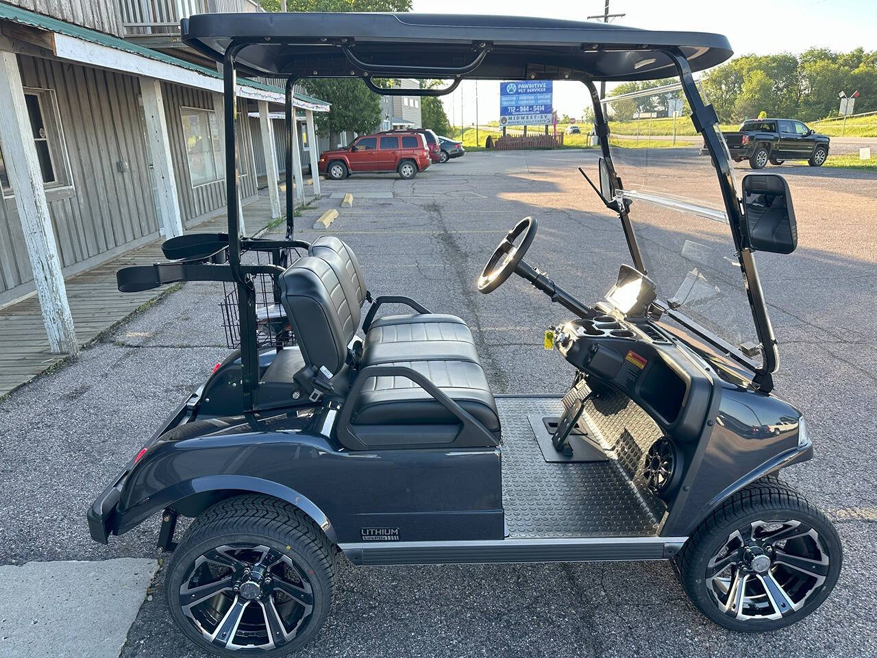 2024 Evolution Classic 2 Plus for sale at Midwest EV in Lawton, IA