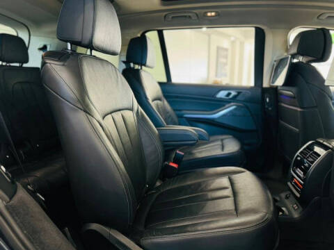 2019 BMW X7 xDrive50i