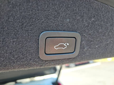 2016 Volvo XC60 T5 Drive-E Premier