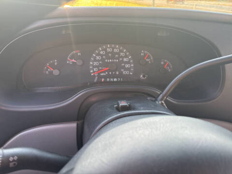 2001 Ford E-Series E-250