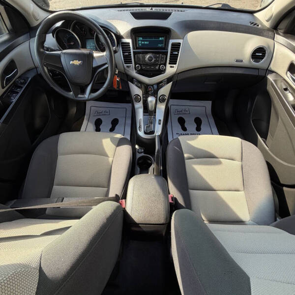 2012 Chevrolet Cruze LS